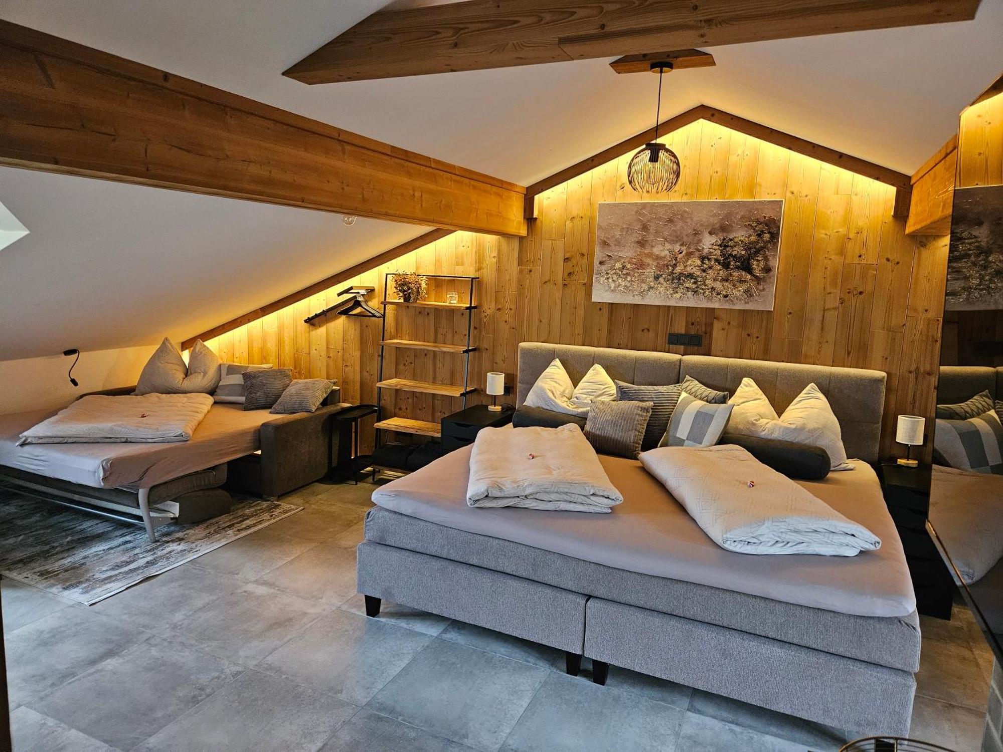Bauernhof-Loft Edtgut Apartamento Guggenthal Exterior foto